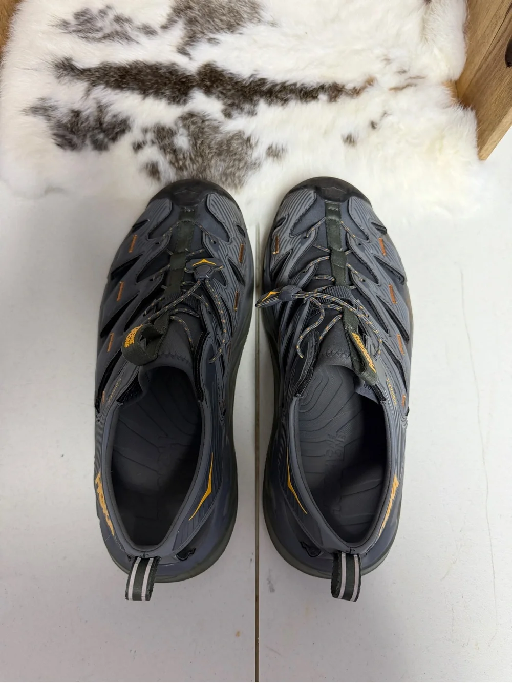 Hoka Men's Gray Sandal/Water Shoes with Gold Logo Accents